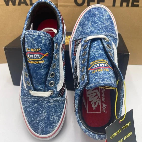 Vans Men's Old SkoolCobra Kai Multi/True White SneakersVN0A3WKT6GL
